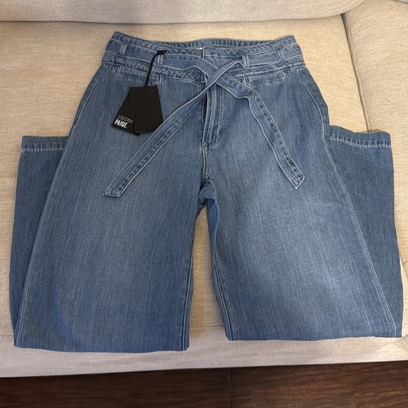 NEW PAIGE anessa pants with belt. Super cute!! - Picture 5 of 8